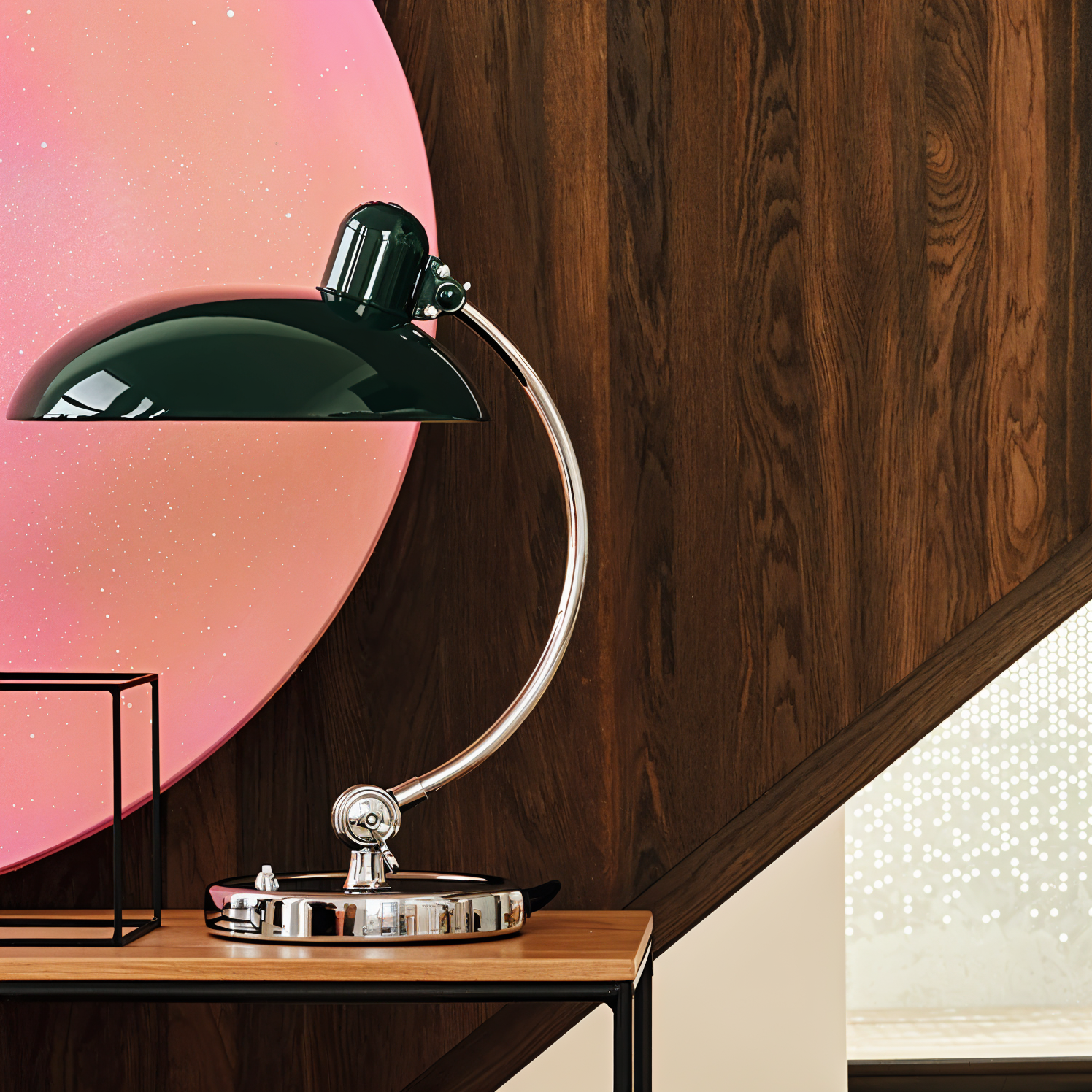 Table Lamp Retro – Adjustable Metal Desk Lamp with Classic Dome Shape