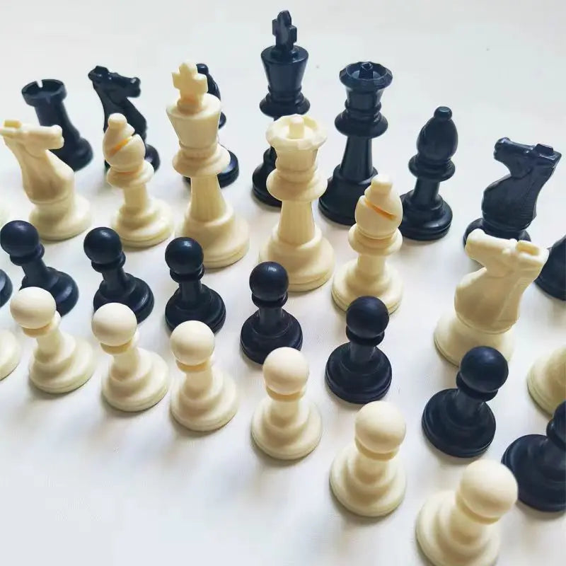 Chessaro Houten Schaakstukken Set – 32-Delig, Massief Hout met Klassiek Ontwerp voor Alle Niveaus