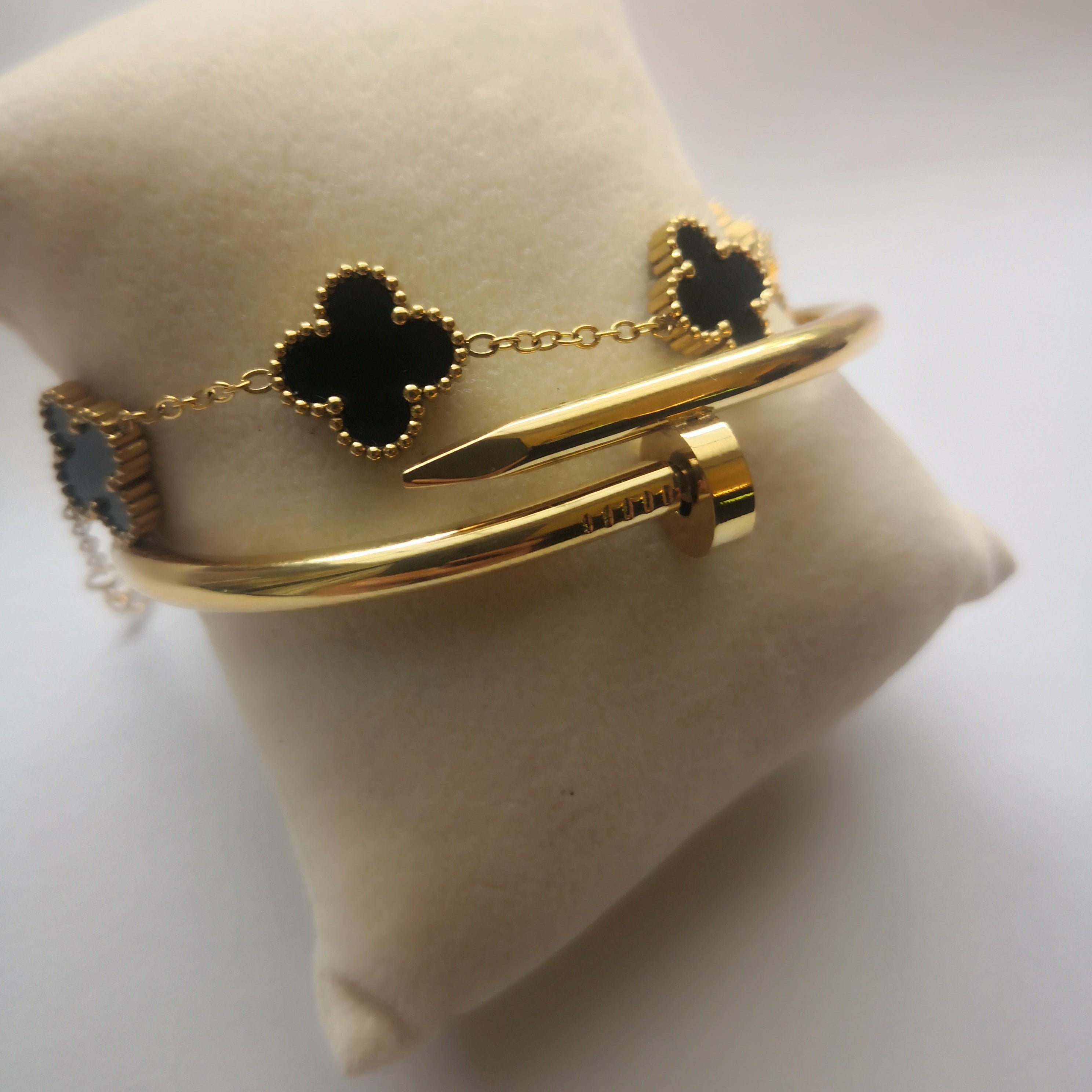 Nagel & Klaver Armbanden | Elegant roestvrij staal in goud & zwart