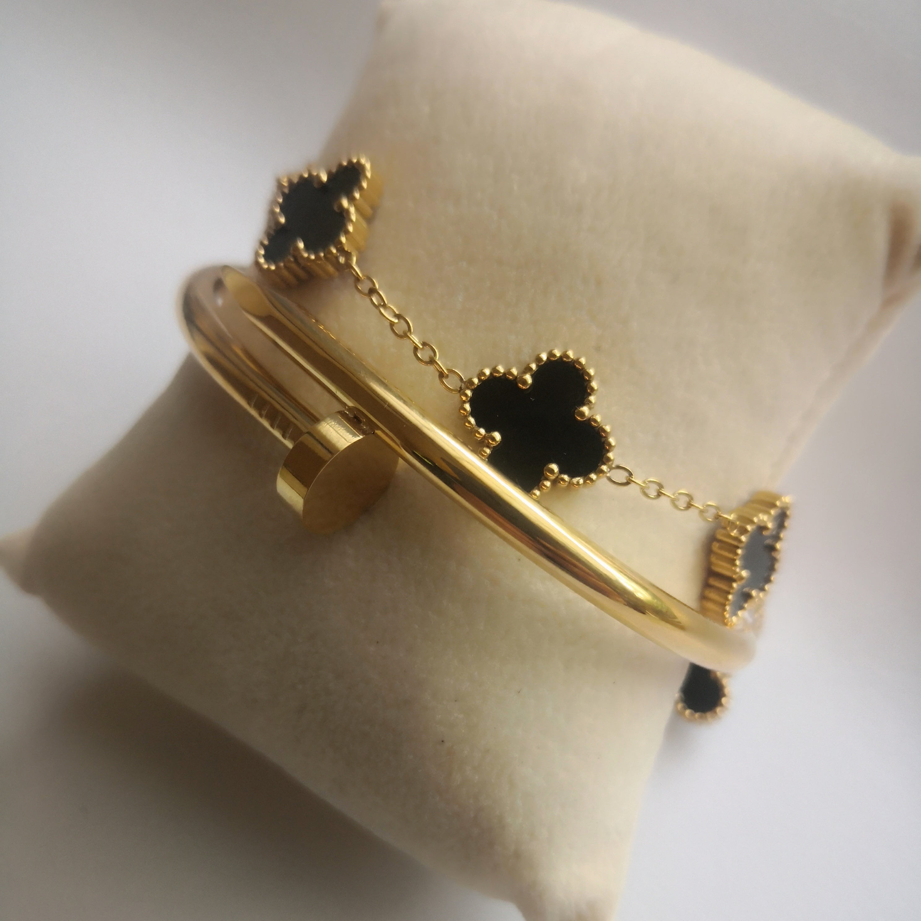 Nagel & Klaver Armbanden | Elegant roestvrij staal in goud & zwart