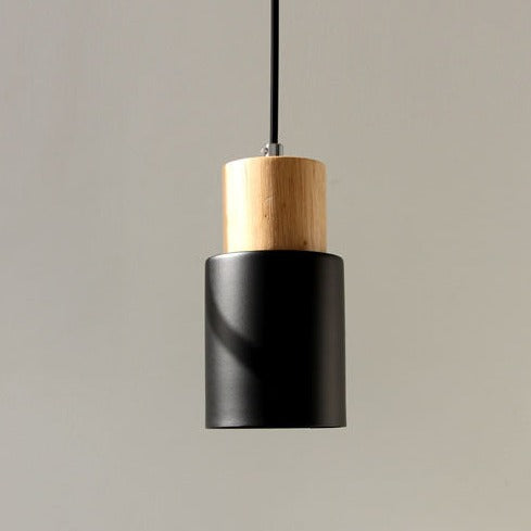 Zylora – Cylinder Pendant Lamp of Wood & Metal, modern & adjustable