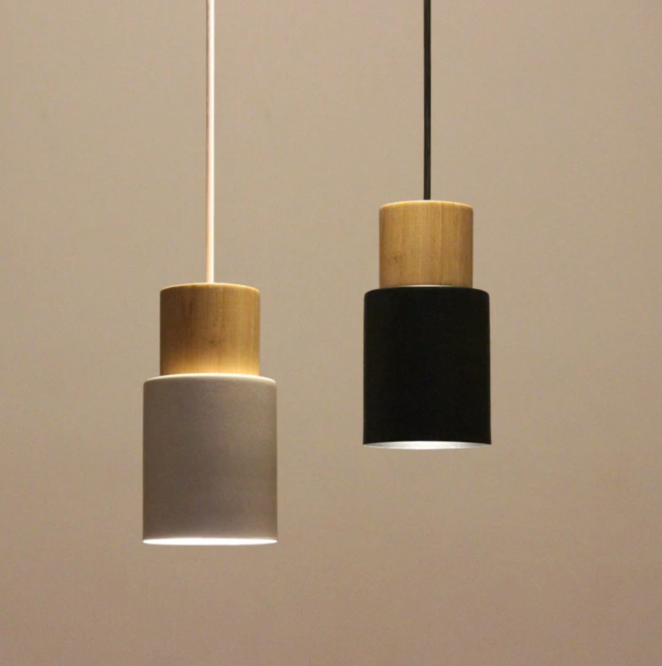 Zylora – Cylinder Pendant Lamp of Wood & Metal, modern & adjustable