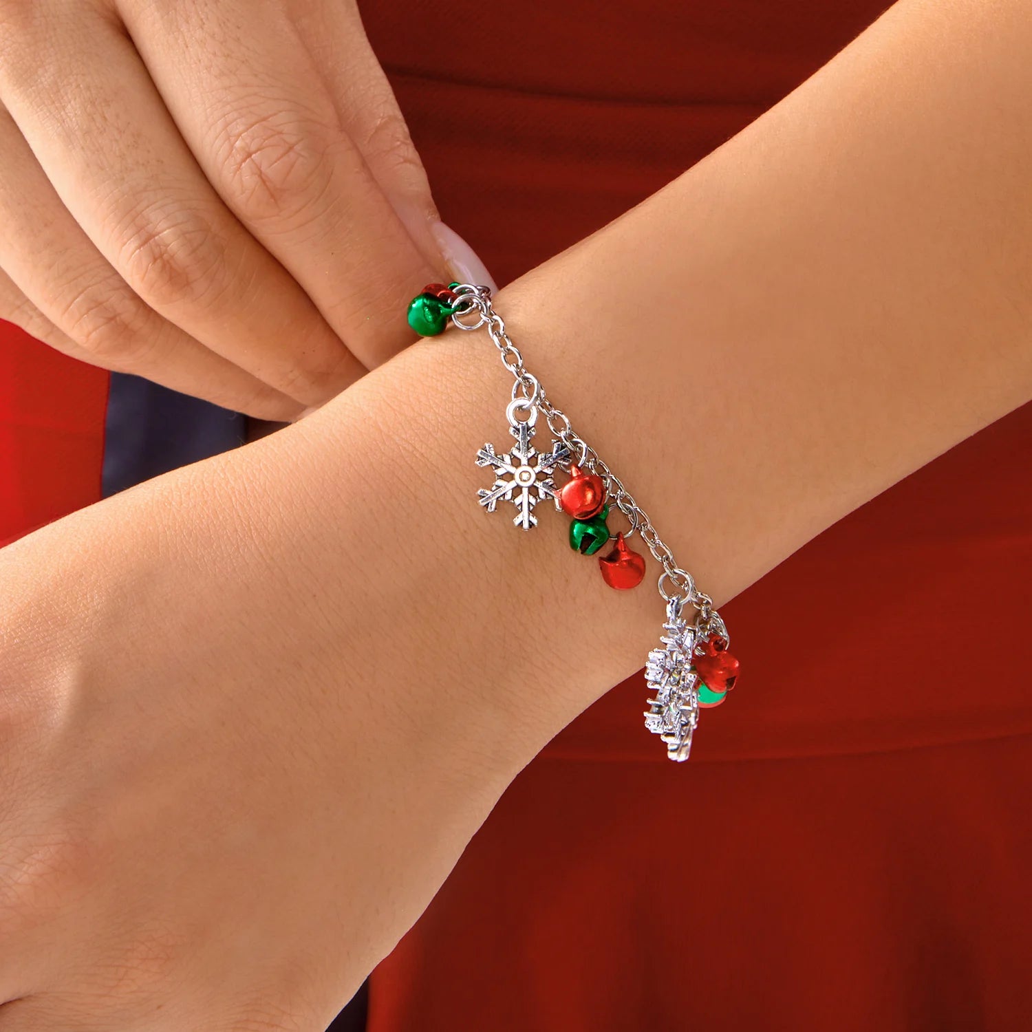 BellAurora – Christmas bracelet with Snowflake & Bell, Adjustable, Multicolor