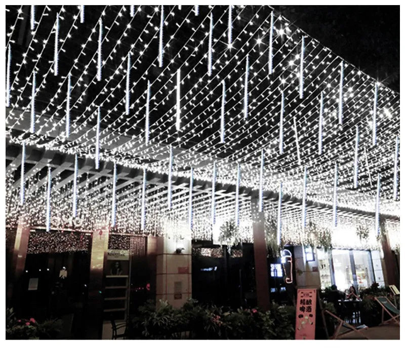 Aurevion LED Meteorenregen Verlichting – Waterdichte Buitendecoratie met 8 Buizen & Energiezuinige LED’s