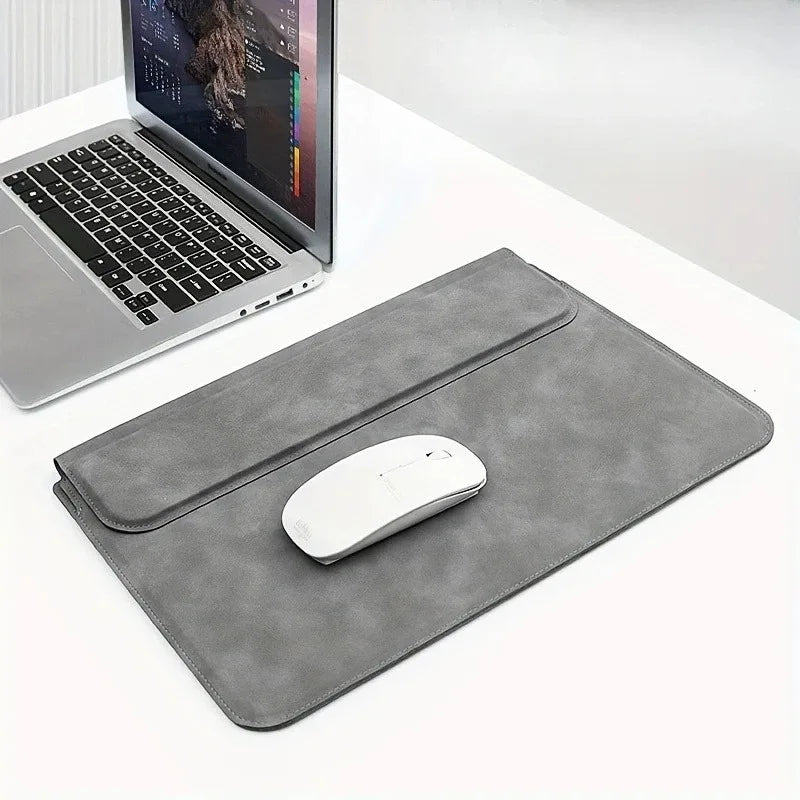 Nordemo – Laptop sleeve waterdicht met standaard – 13.3-15.4 inch