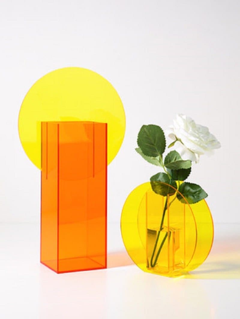 Acrilea – Jarrón acrílico transparente, colorido y versátil para decoración y escritorio