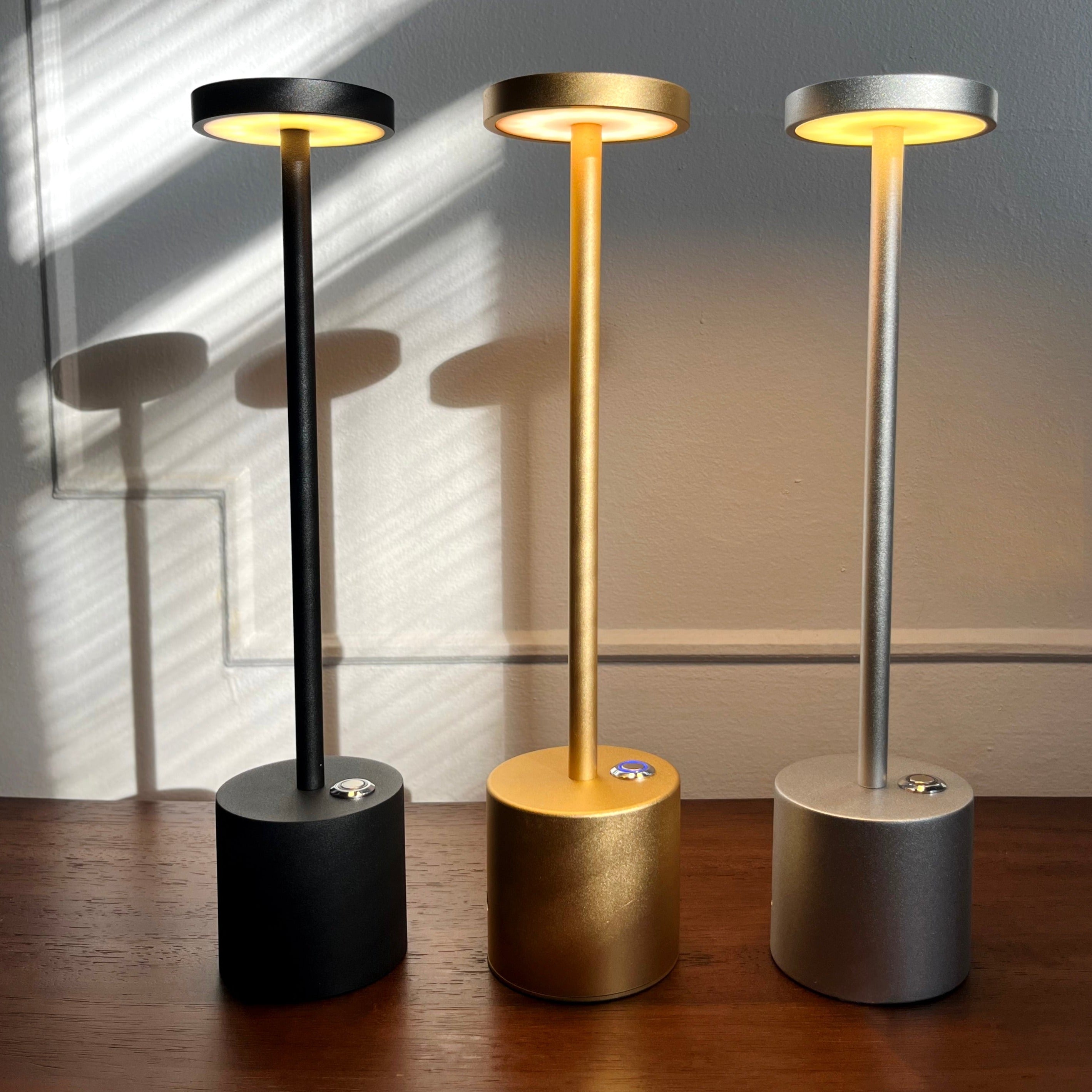 Aluvia – Dimbare Draadloze LED Tafellamp, Aluminium & Oplaadbaar