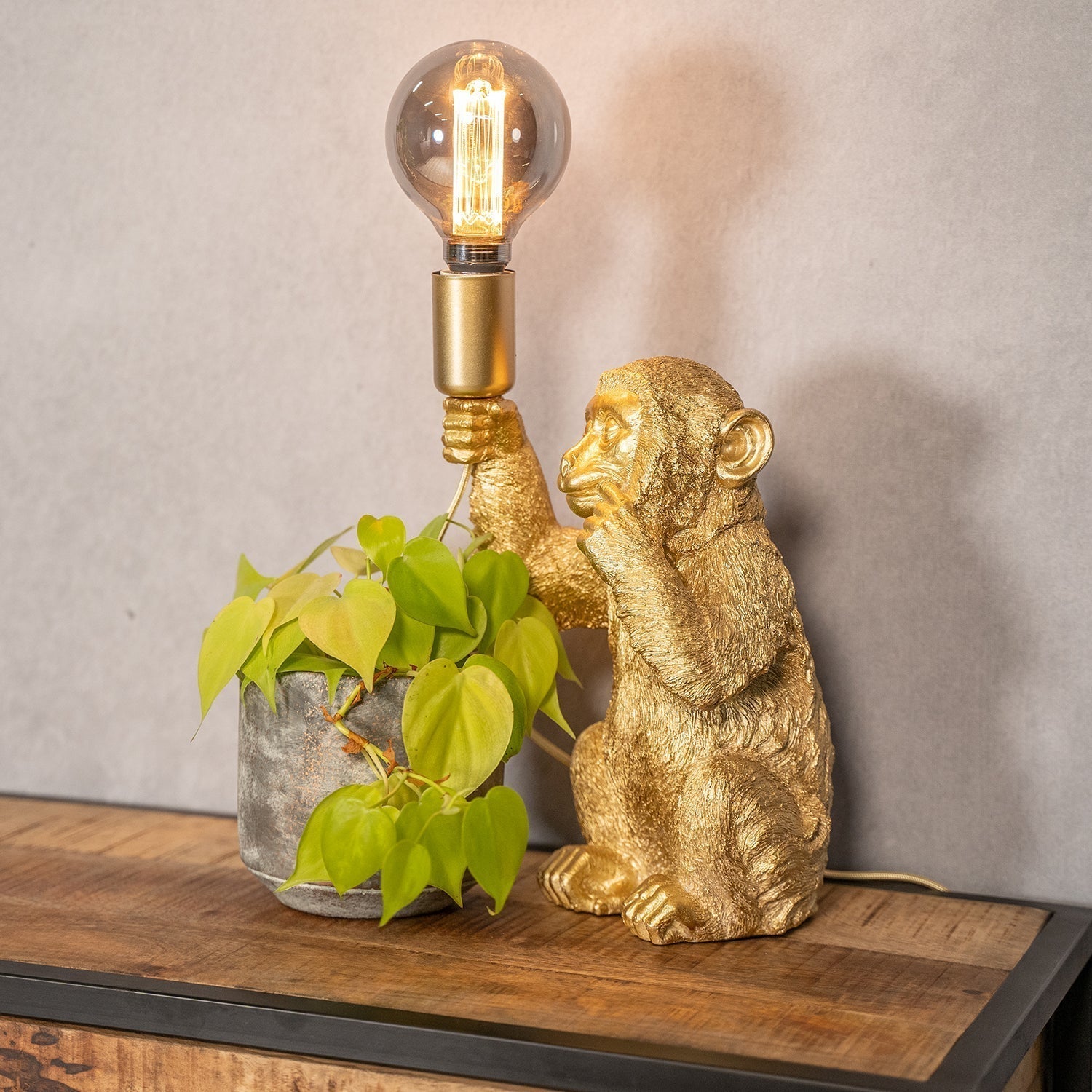 Lámpara de mesa ChimpShine - Mono dorado - Lujo y único - Ideal para ambiente y estilo en casa
