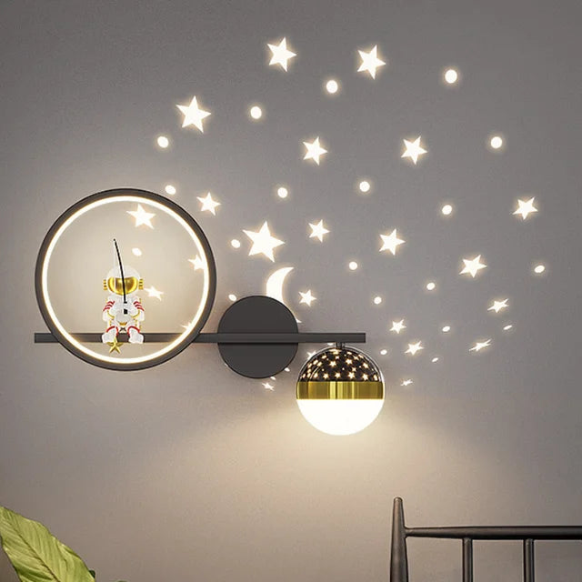 TinyGlow – Moderne Wandlamp voor Kinderen – Zacht Licht & Kindvriendelijk Design