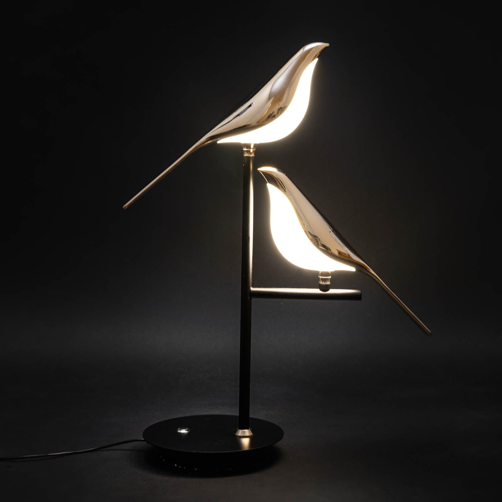 LumiAves – LED Table Lamp Bird Design | Modern & Energy Efficient