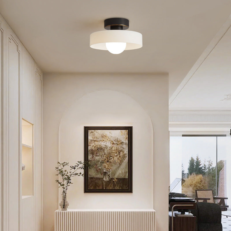 Maisoné – Bauhaus plafondlamp Frans design – Glas & messing E27