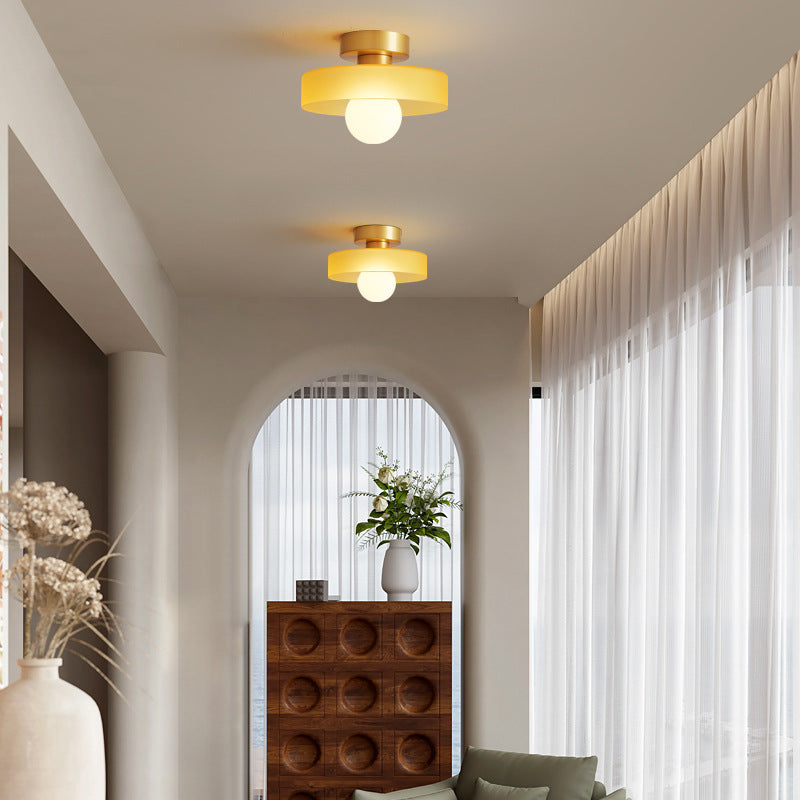 Maisoné – Bauhaus plafondlamp Frans design – Glas & messing E27