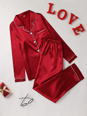 Veloura – Women's pajama set soft & elegant – sleep comfort with style