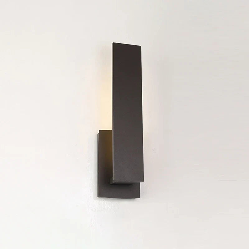 LumiereRugueuse - Stylish and robust wall light