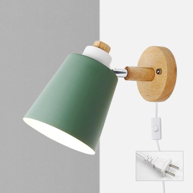 Verano – Rotatable reading lamp made of wood and metal with plug connection