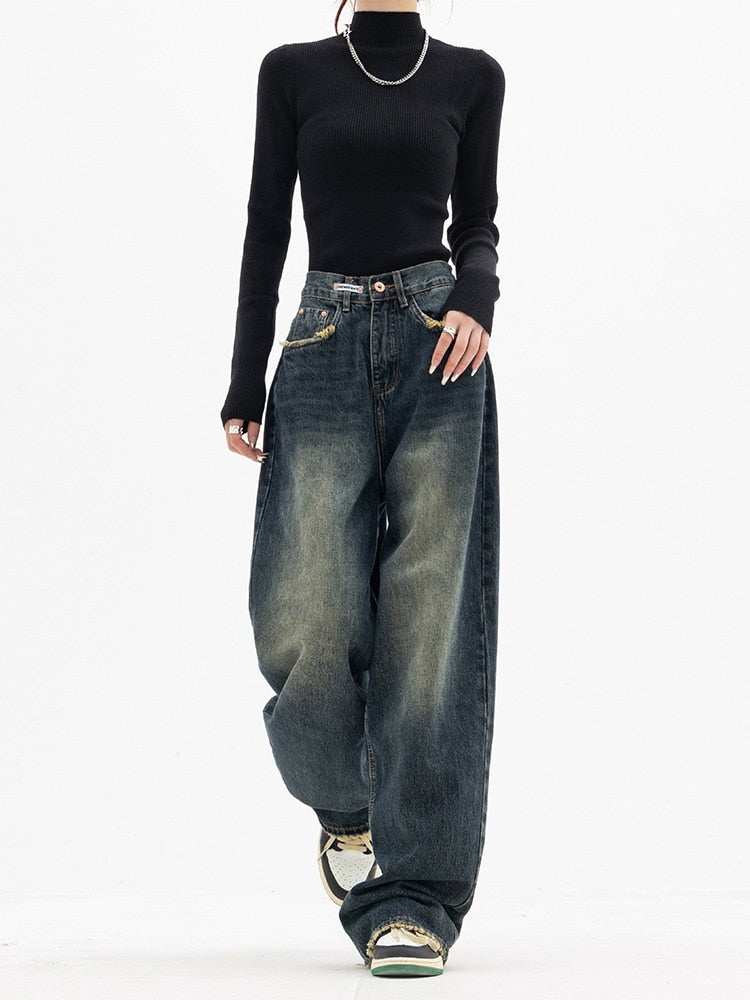 Lena – Baggy Y2K-jeans met hoge tailleband en vintage streetwear-stijl