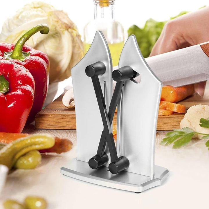 KlingenPro – Knife sharpener with multi-stage system for kitchen knives