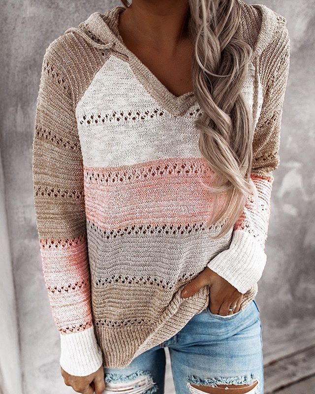 Alejandra | Comfortable Hooded Women's Sweater