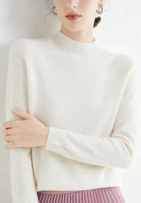 Cashmere sweaters for women – Timeless elegance in featherlight softness