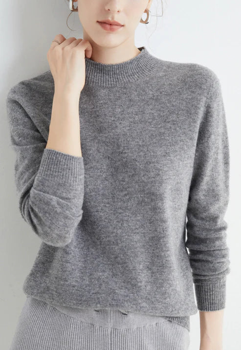 Cashmere sweaters for women – Timeless elegance in featherlight softness