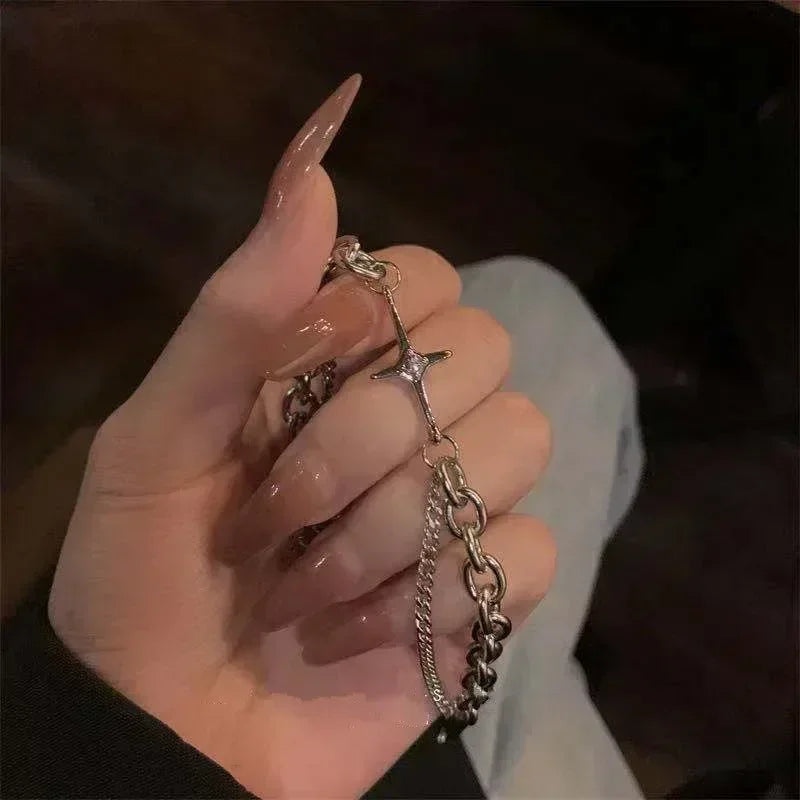 Juego de 4 pulseras de cuerda con piedras preciosas verdes y piedras de imitación