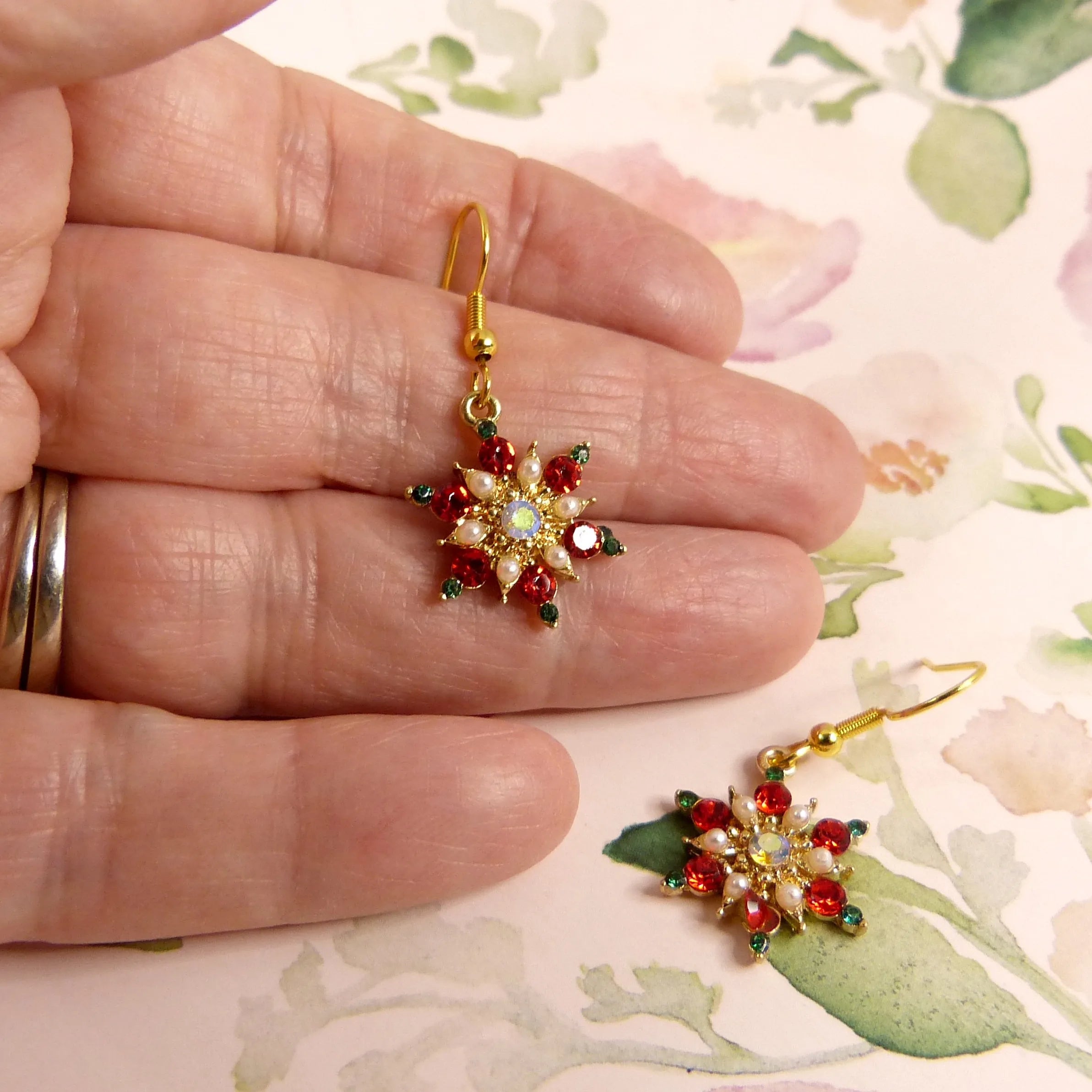 Pendentes de floco de neve e árbore de Nadal Mirellia para mulleres con strass e perlas