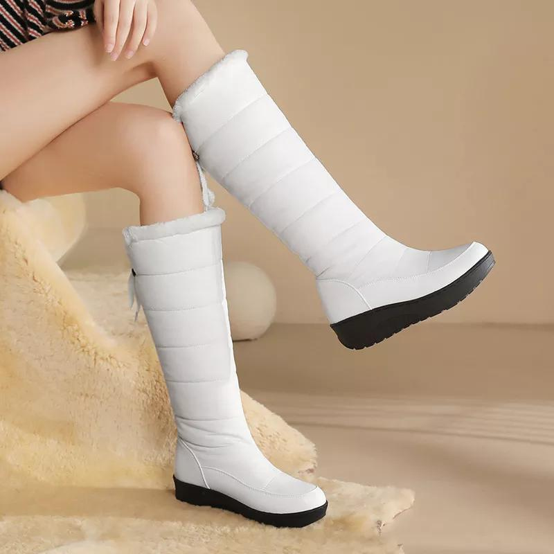 Alpenvia – Botas de invierno altas para mujer con forro cálido de piel sintética