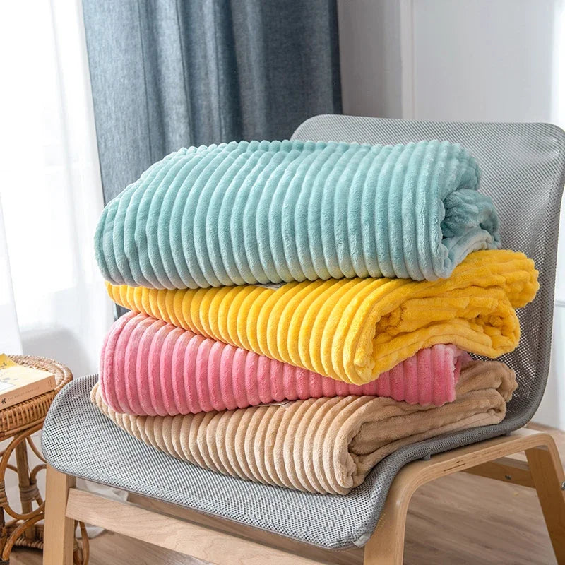 HomeLoom – Flanellen Deken Gestreept & Zacht – Voor Bed, Bank en Reizen