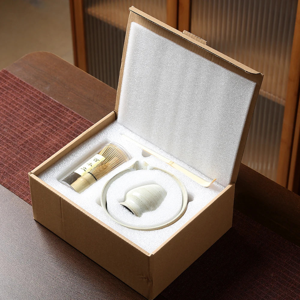 Chawen Matcha Set – 4-Delige Japanse Theeset van 100% Bamboe met Kom, Garde, Schep & Houder