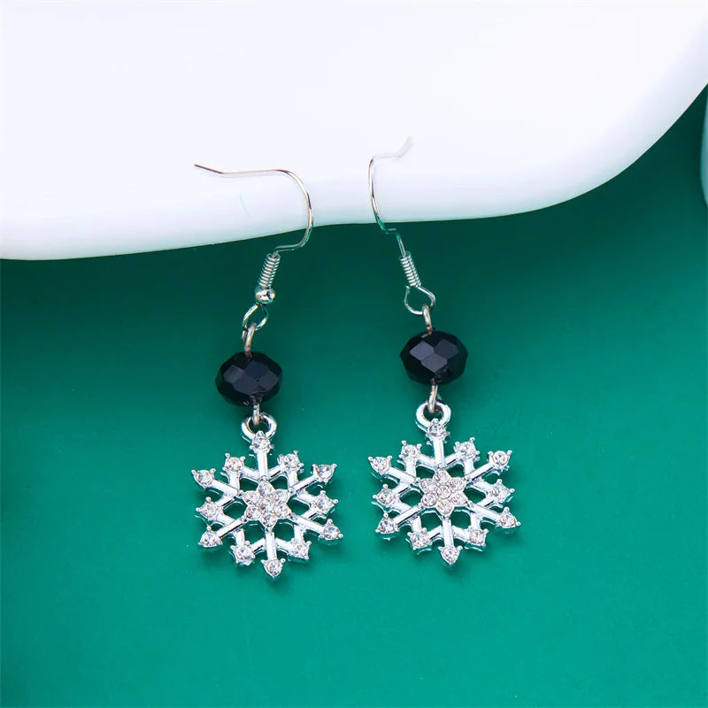 Pendientes de moda con árbol de Navidad de cristal y copo de nieve