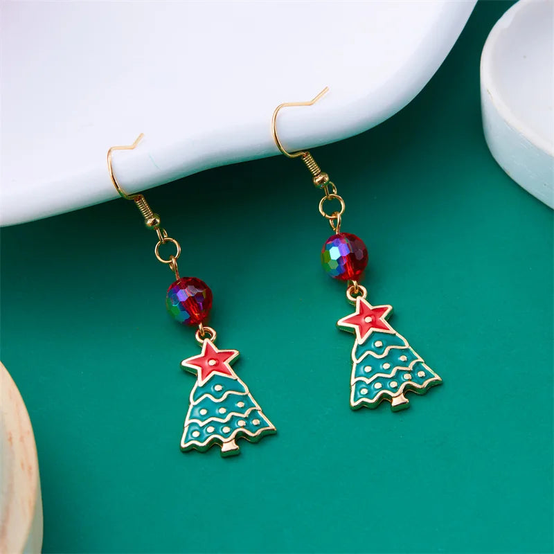 Pendientes de moda con árbol de Navidad de cristal y copo de nieve