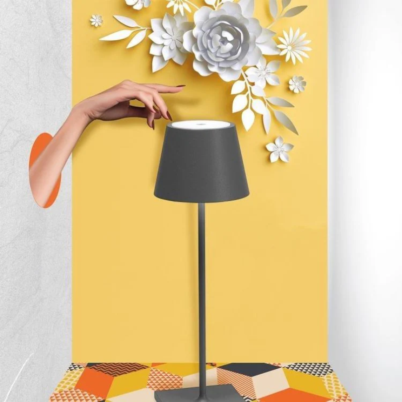 LumiFlex – Lámpara de mesa LED inalámbrica con control táctil – Recargable