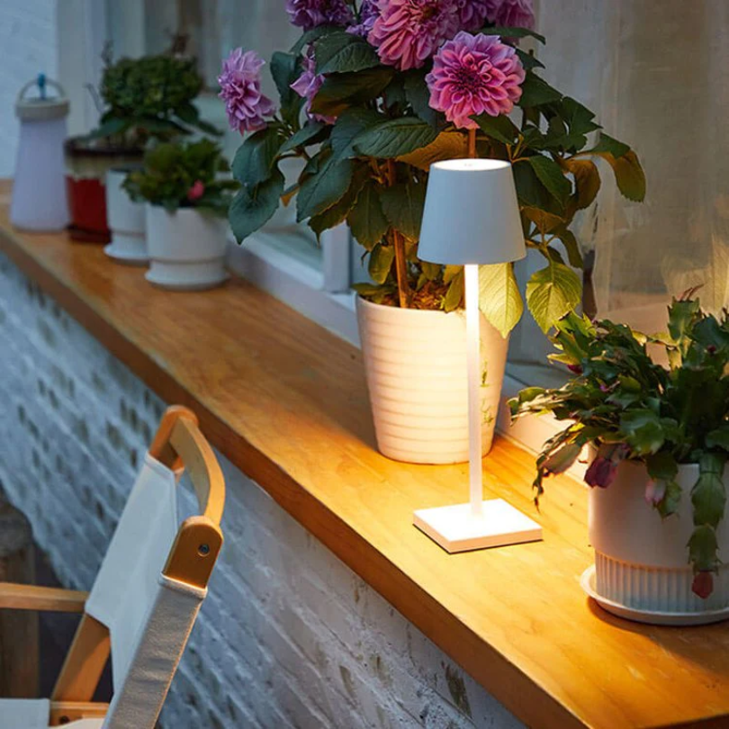LumiFlex – Lámpara de mesa LED inalámbrica con control táctil – Recargable