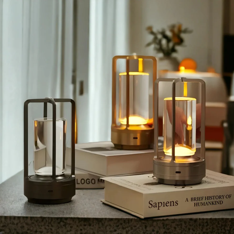 NordicaGlow Tafellamp – Stijlvolle en Draadloze LED-lamp met Scandinavisch Design voor Sfeervolle Verlichting