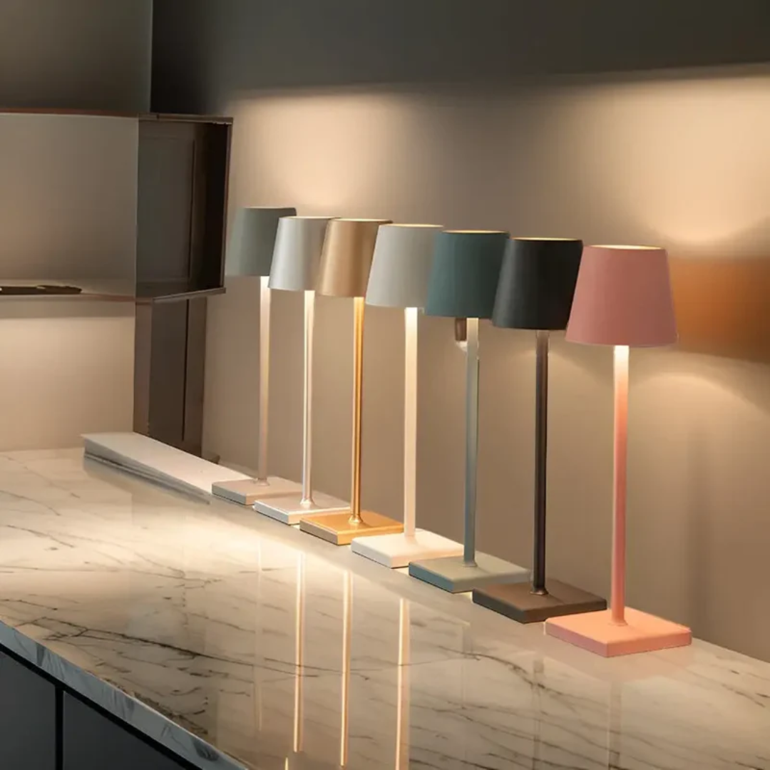 NordicAura – Draadloze oplaadbare LED-tafellamp in Scandinavische stijl