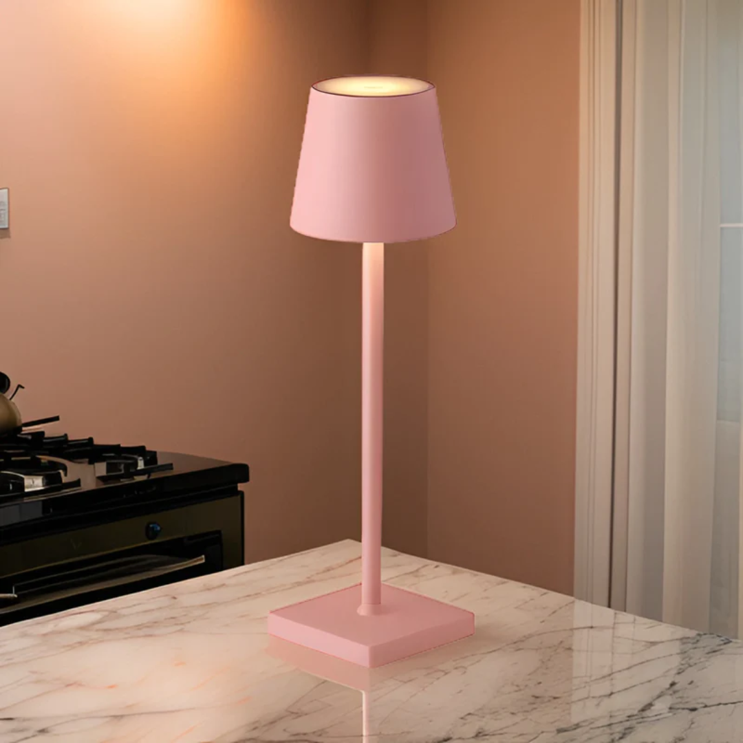 NordicAura – Draadloze oplaadbare LED-tafellamp in Scandinavische stijl