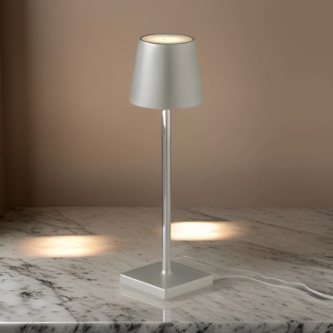 NordicAura – Draadloze oplaadbare LED-tafellamp in Scandinavische stijl