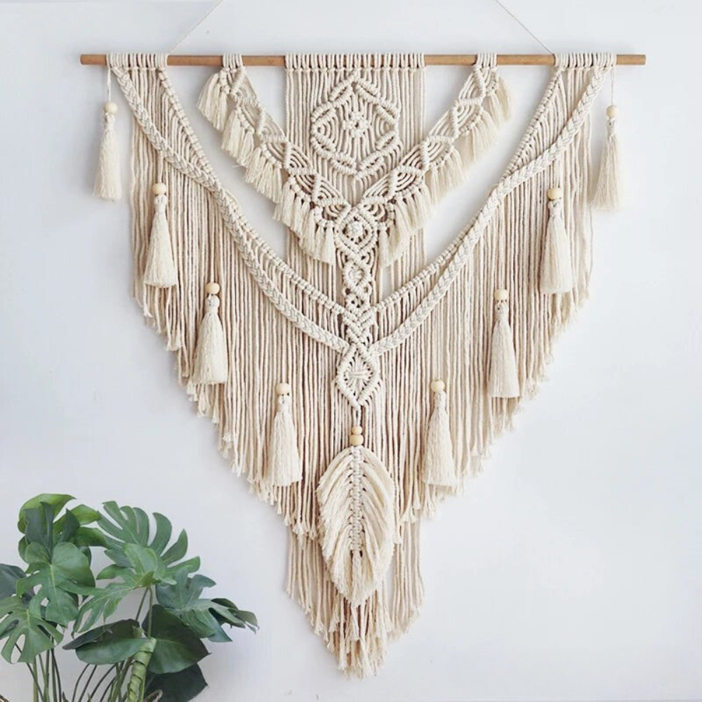 Liora – Macramé Wall Hanger Scandinavian Boho – Home Decoration