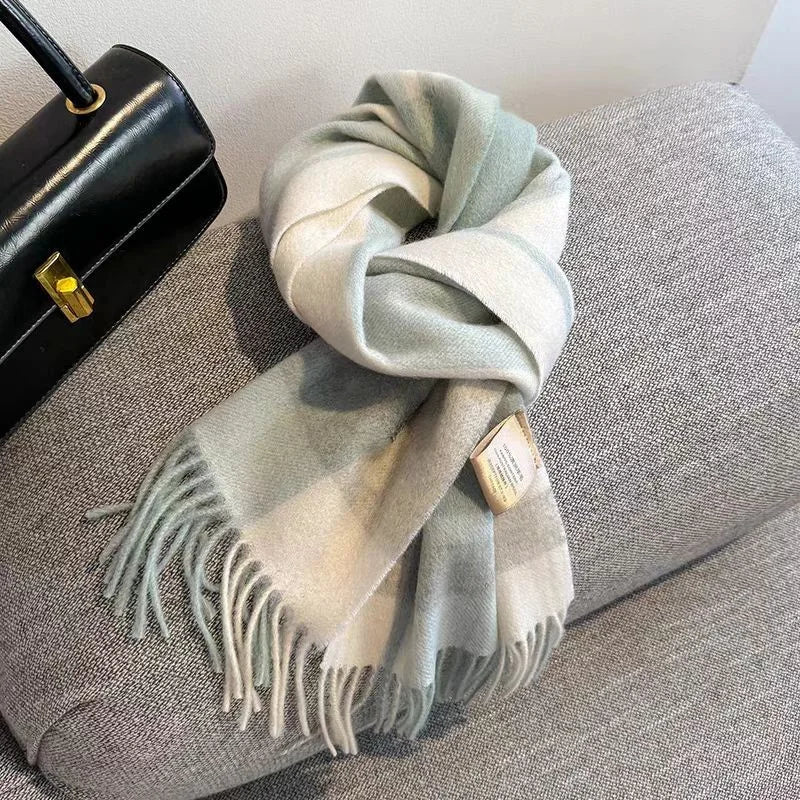 Wolvéra Dames Sjaal – 100% Wol met Dambordpatroon, Warm & Luxe voor de Winter