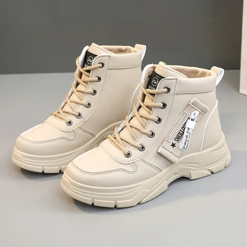 Elara – Botas de invierno para mujer impermeables con forro cálido y plataforma