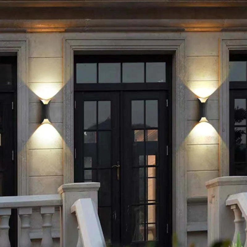 AluGlow - Wasserdichte LED-Wandleuchte