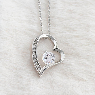 Amara – Collar de cadena de plata dorada – Joya atemporal para damas