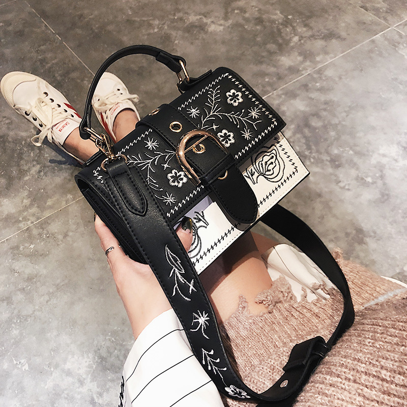Melzano Crossbody Tas met Bloemen Borduurwerk