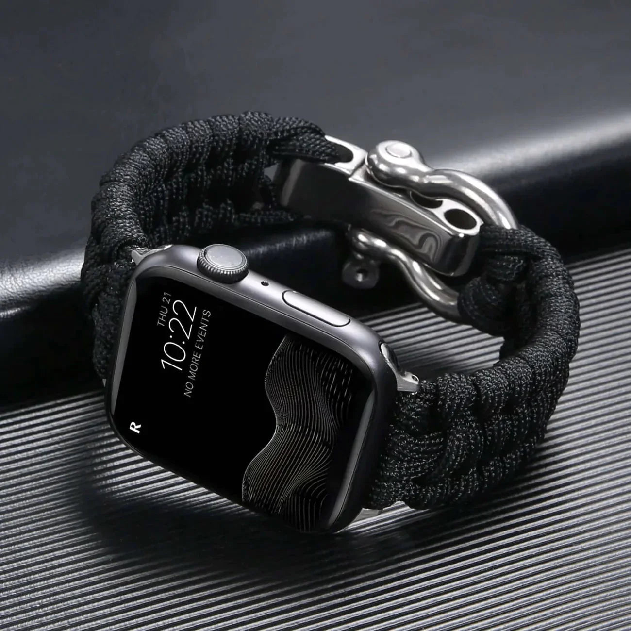 FlexiWrist – Paracord Bracelet for Apple Watch – Adjustable & robust