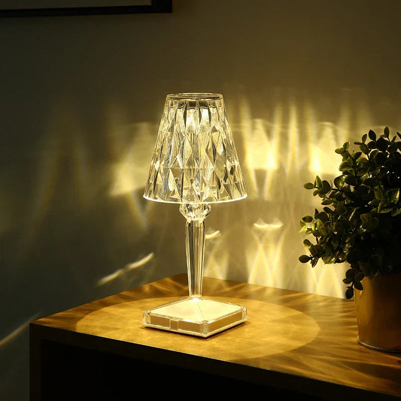 GlamCrystal Lamp - Chic Table Lamp - Crystal Design - Luxury and Elegant