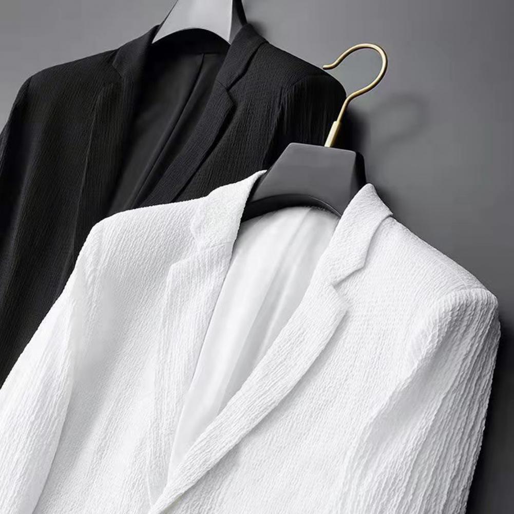 Suave suit - Lightweight suit for stylish appearances