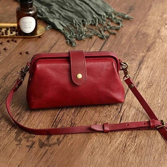 Melzano Eleanor Compacte klassieke tas in vintage stijl