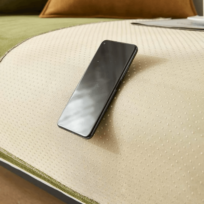Melzano FleeceMat - Non-slip cover for your sofa
