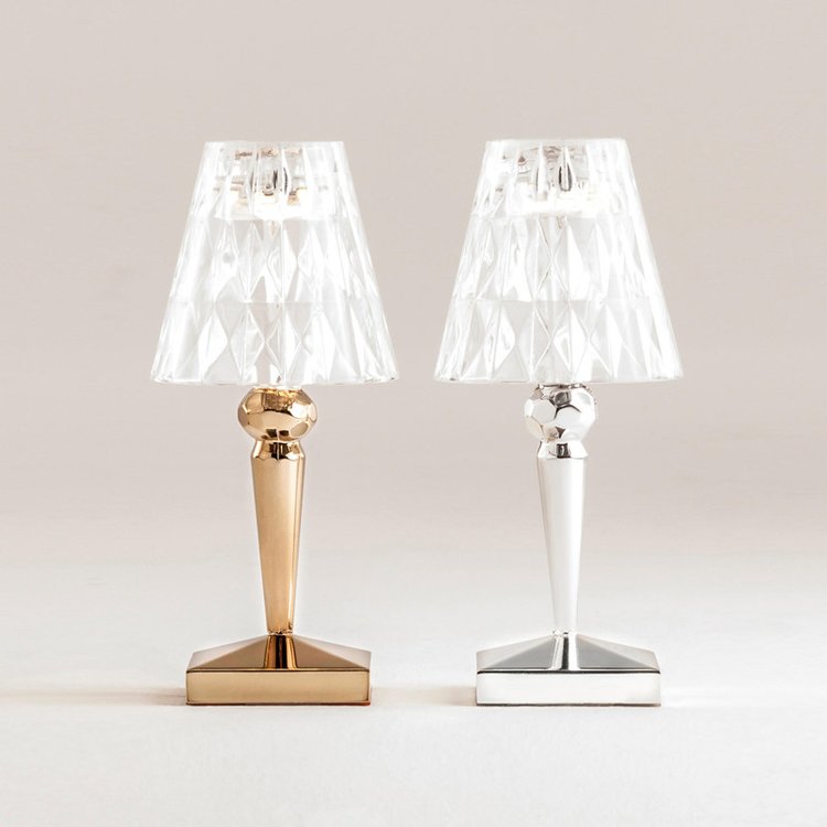 GlamCrystal Lamp - Chic Table Lamp - Crystal Design - Luxury and Elegant