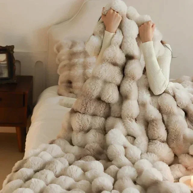 VeluLuxe – Winter draagbare deken van imitatiebont – zacht & stijlvol